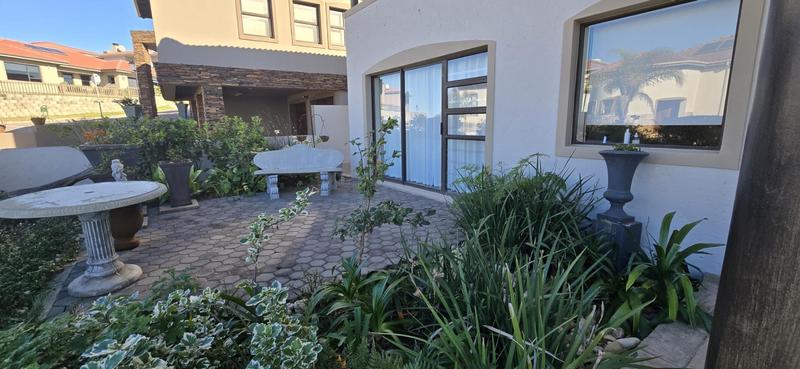 5 Bedroom Property for Sale in Groot Brakrivier Central Western Cape